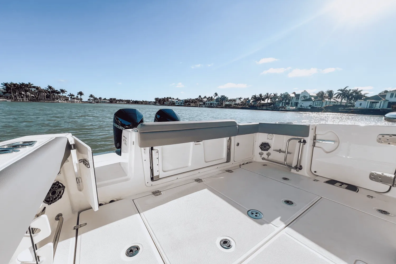 2023 Boston Whaler 330 OUTRAGE Image Thumbnail #16