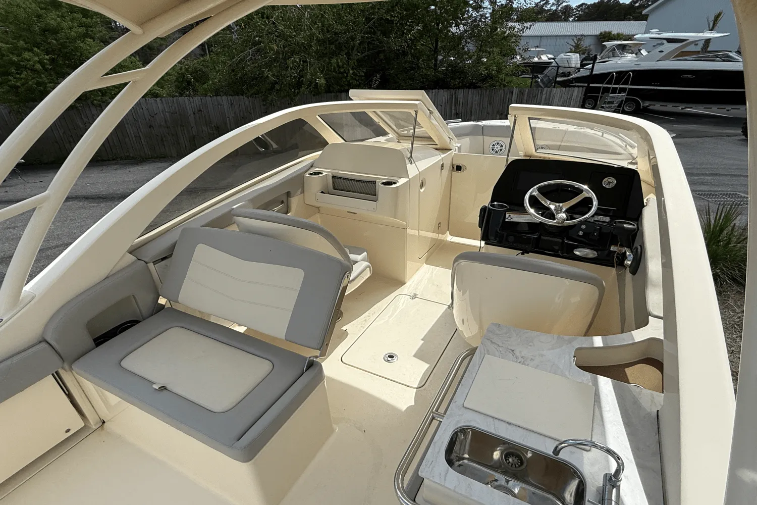 2022 Scout 240 DORADO Image Thumbnail #13