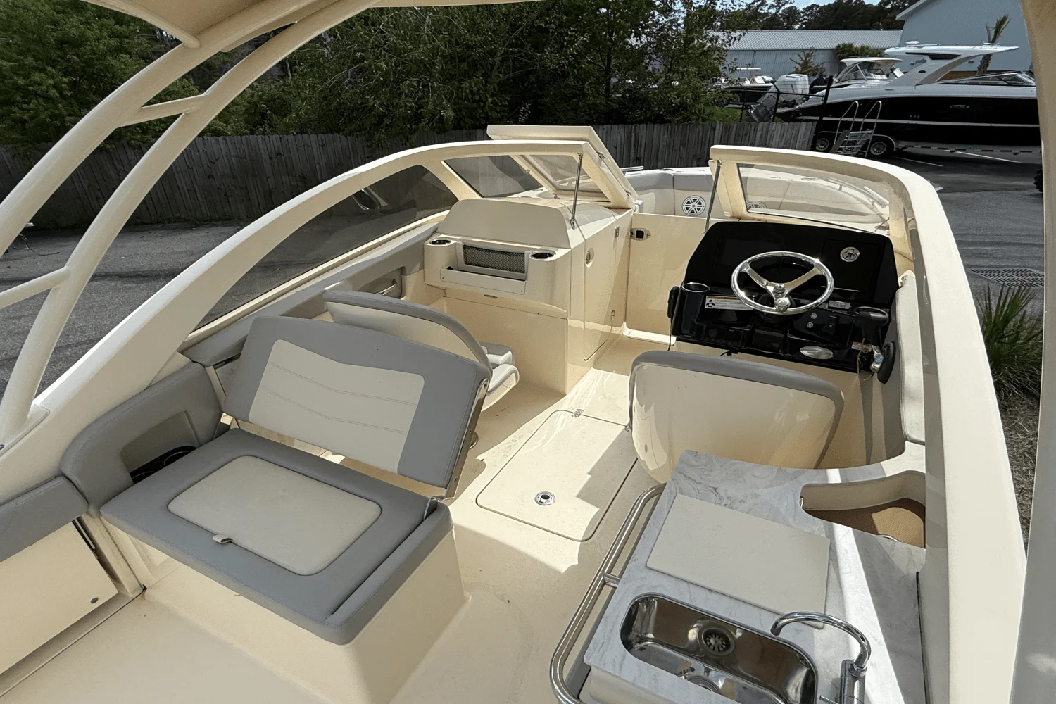 2022 Scout 240 DORADO Image Thumbnail #13