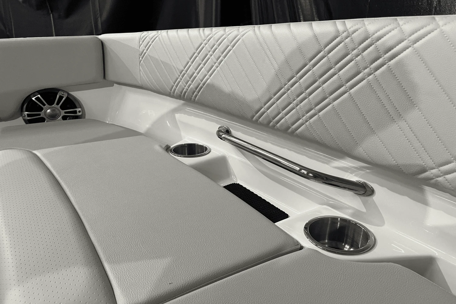 2025 Sea Ray SDX 270 Image Thumbnail #26