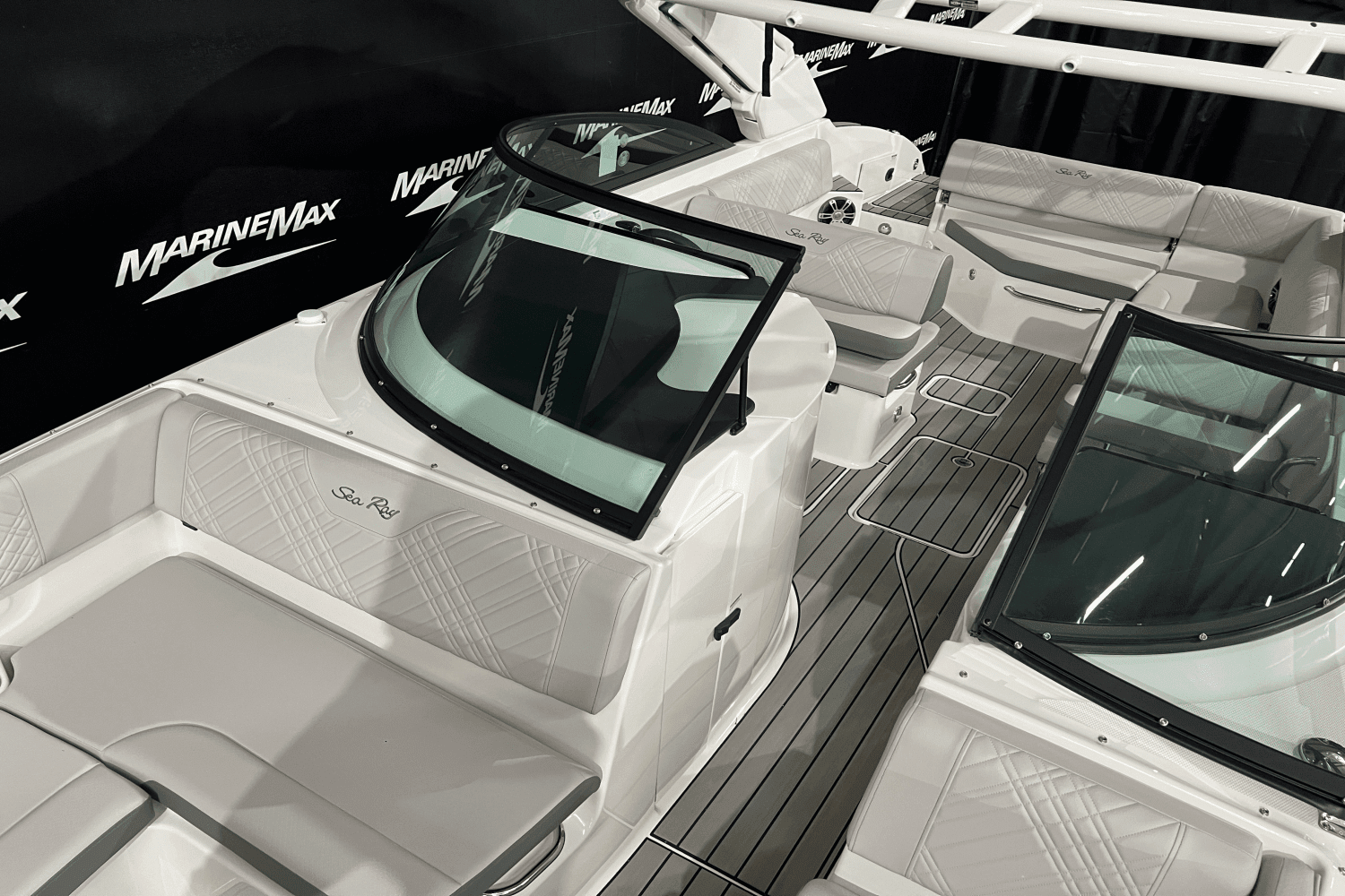 2025 Sea Ray SDX 270 Image Thumbnail #23