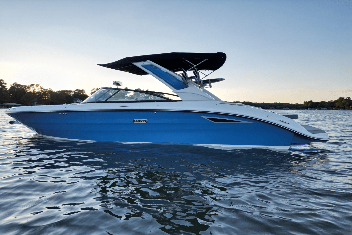 2025 Sea Ray SDX 270 Surf