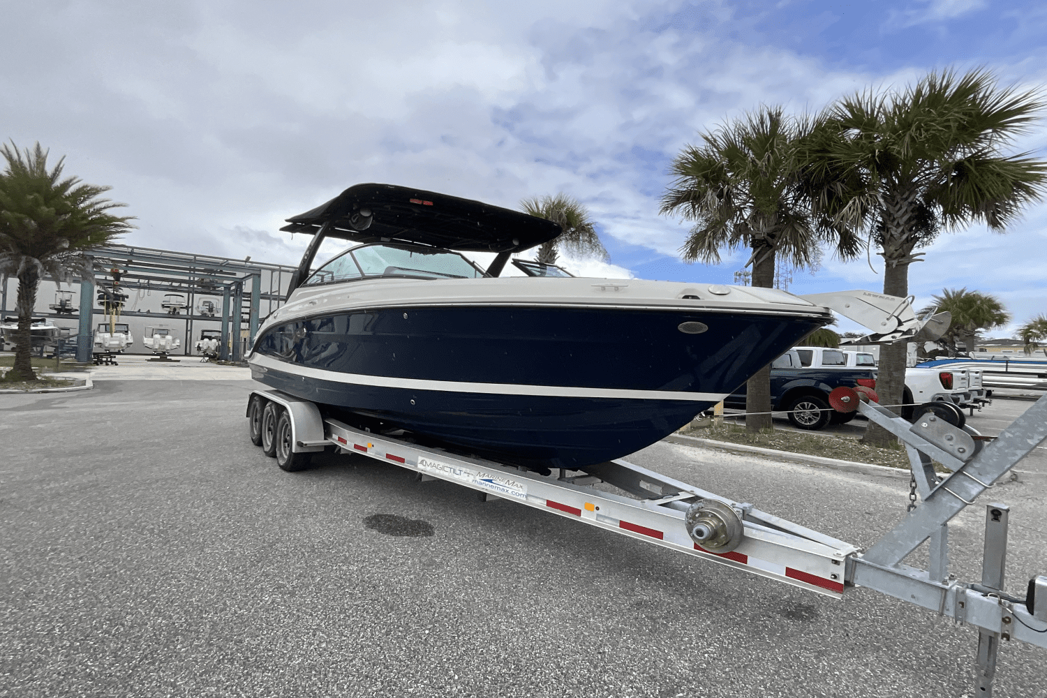 2025 Sea Ray SLX 280