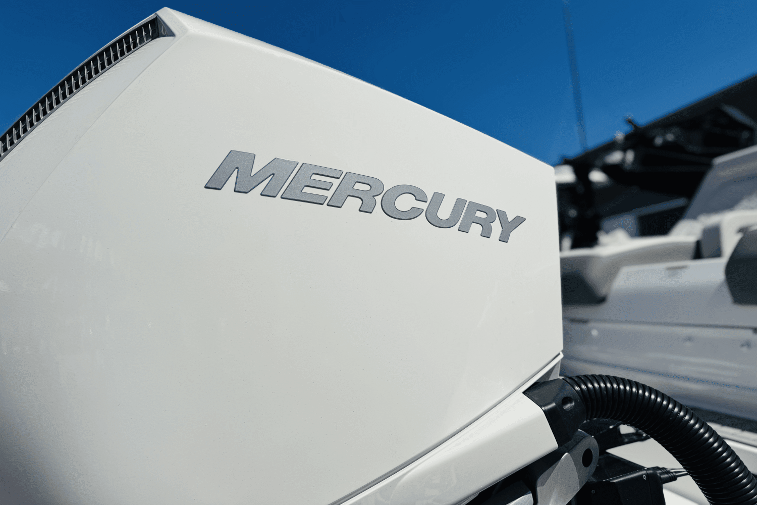 2024 Sea Ray SDX 290 Outboard Image Thumbnail #6