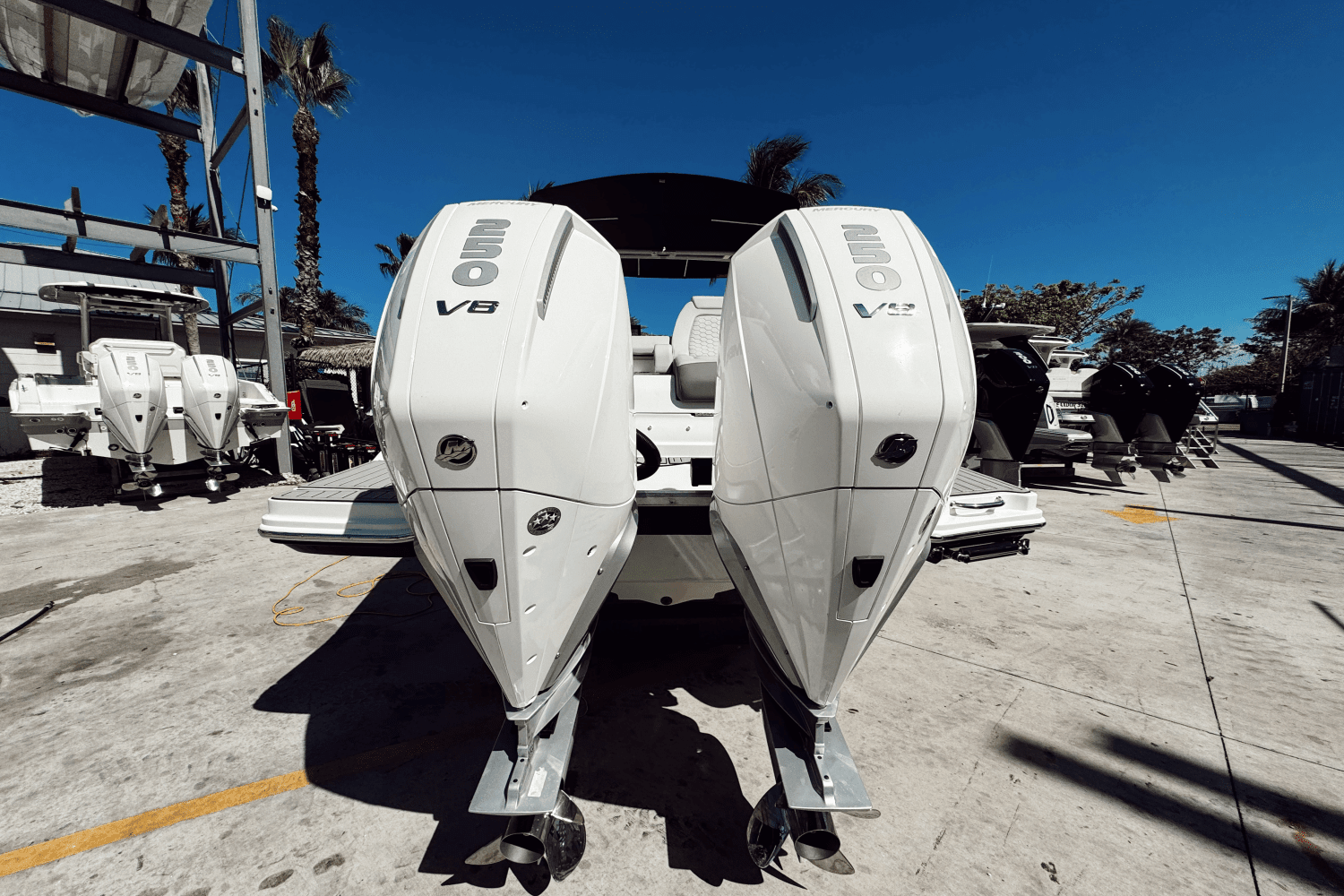 Thumbnail 3 for 2024 Sea Ray SDX 290 Outboard