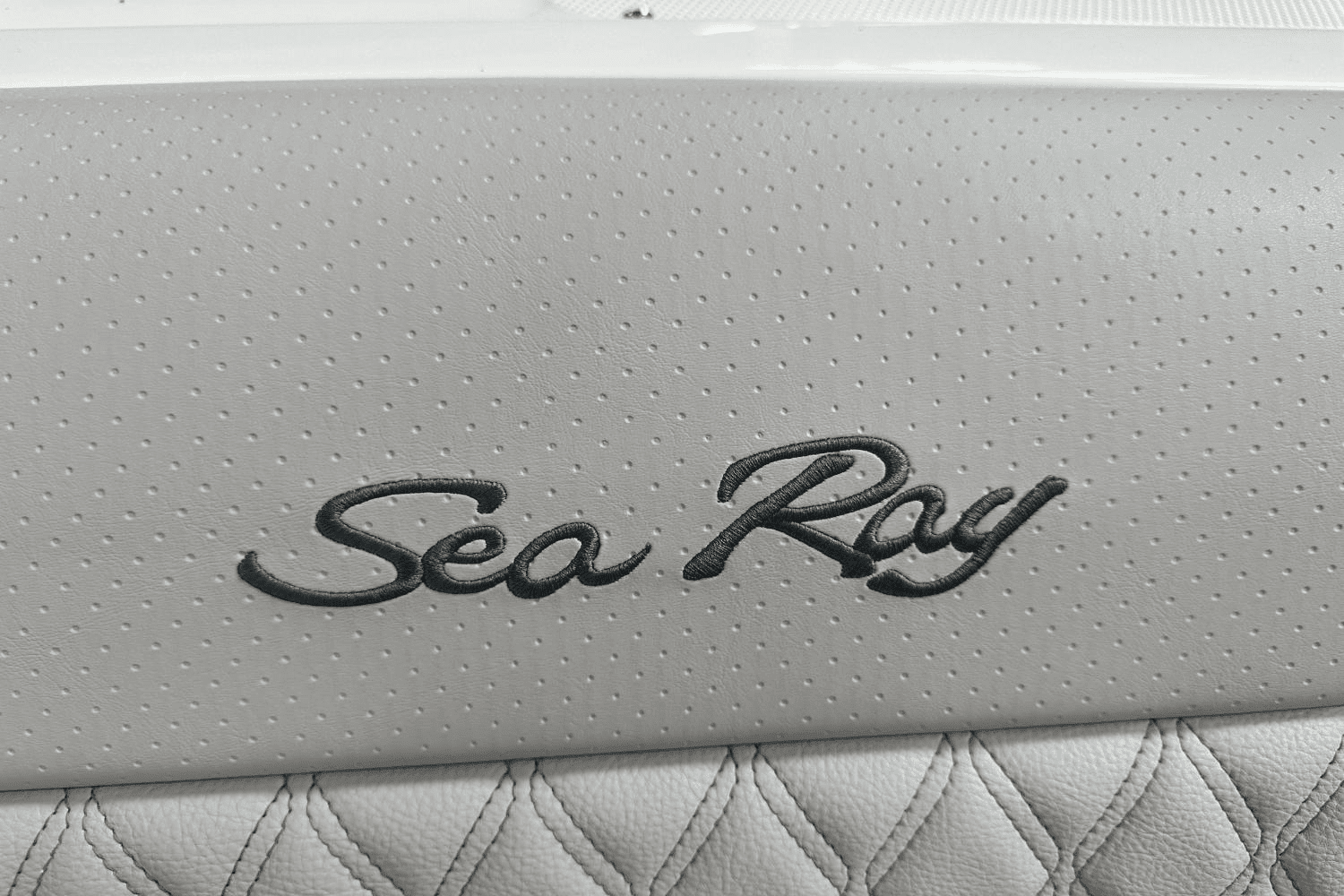 2024 Sea Ray 310 SLX Image Thumbnail #22