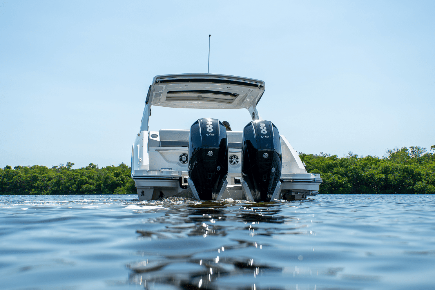 2024 Sea Ray 310 SLX Outboard Image Thumbnail #33