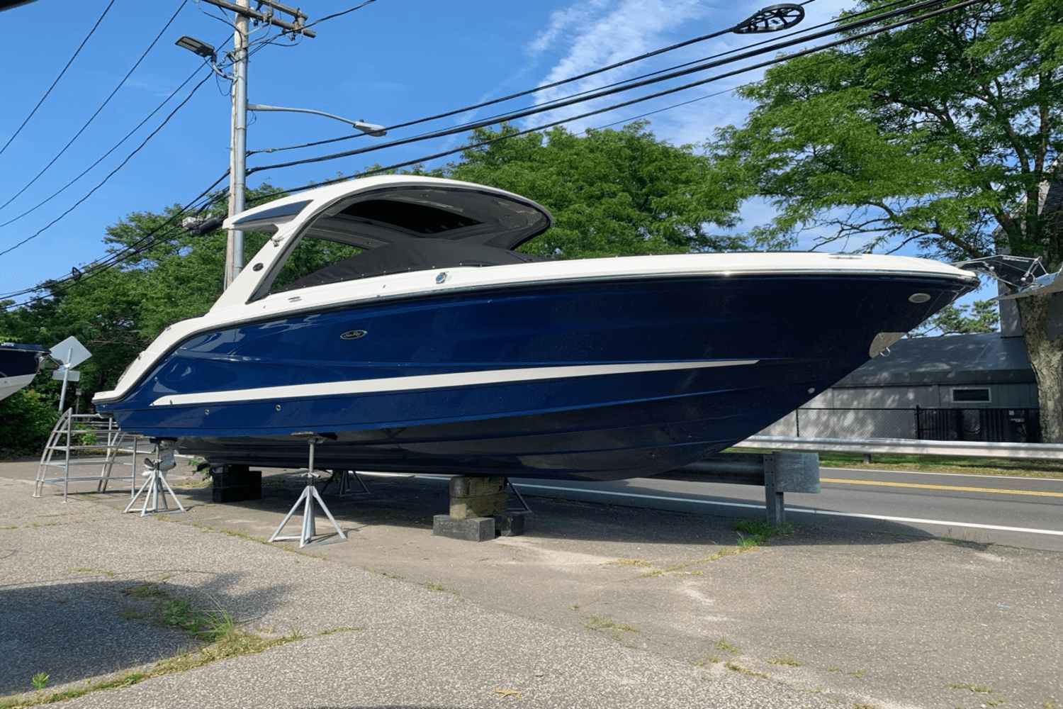 2024 Sea Ray 310 SLX Outboard Image Thumbnail #1