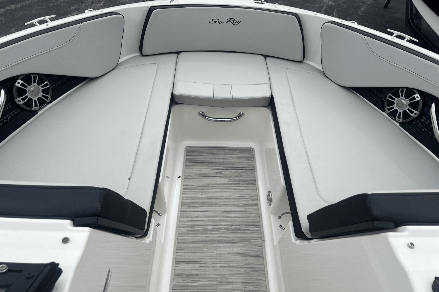 2024 Sea Ray SPX 210 Image Thumbnail #18