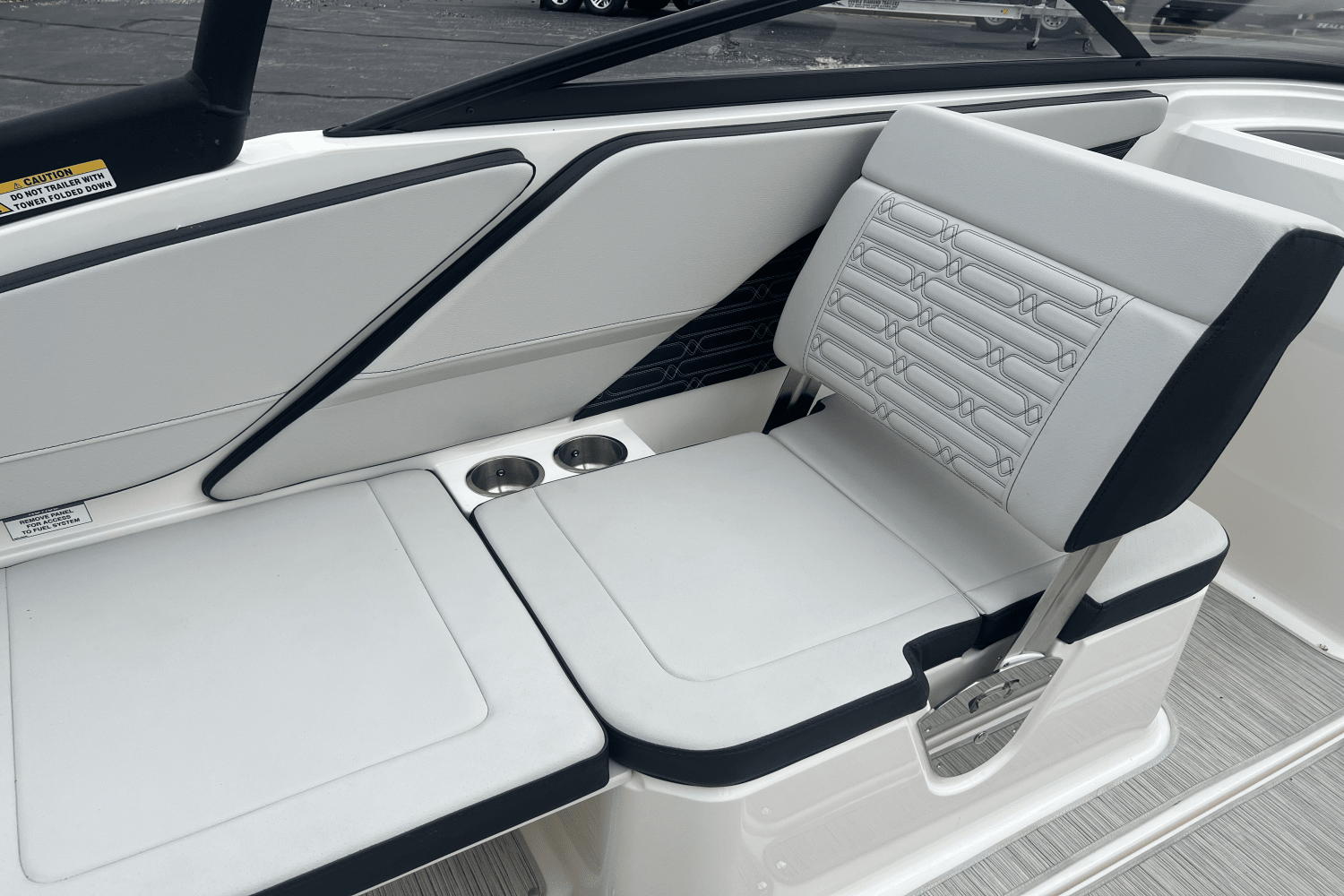 2024 Sea Ray SPX 210 Image Thumbnail #38