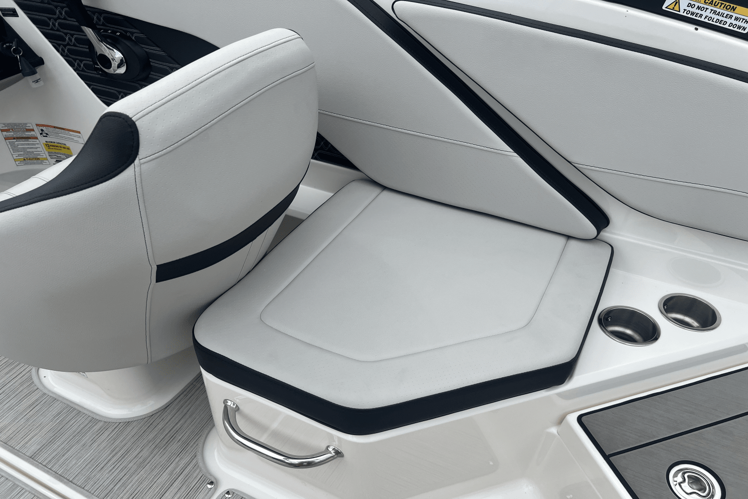 2024 Sea Ray SPX 210 Image Thumbnail #31