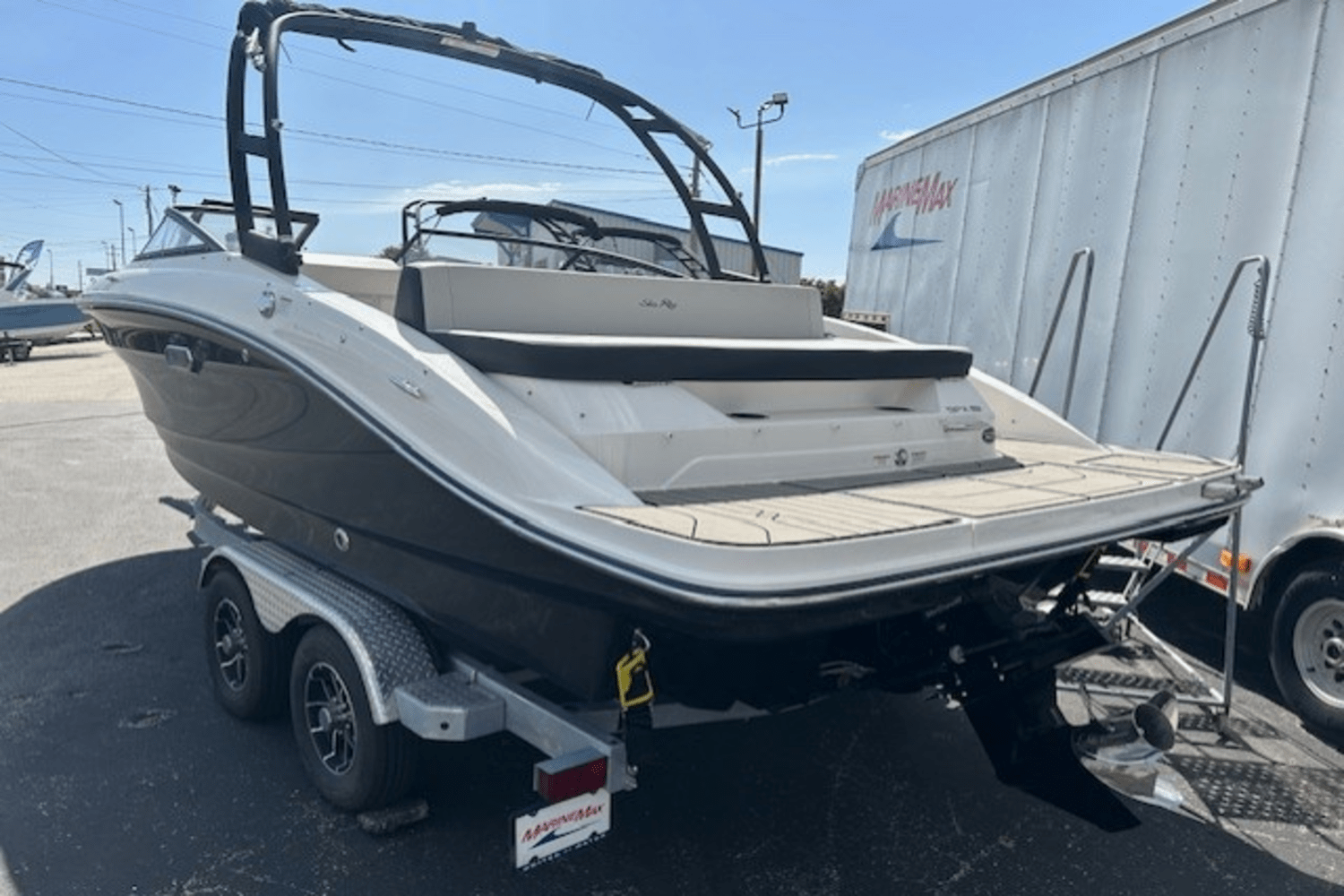 2024 Sea Ray SPX 210 Image Thumbnail #1