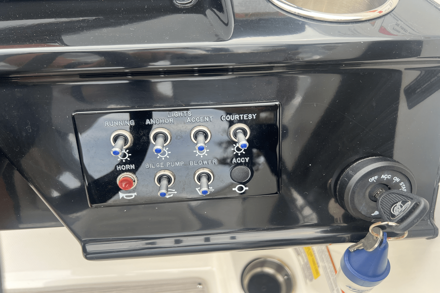 2024 Sea Ray SPX 210 Image Thumbnail #5