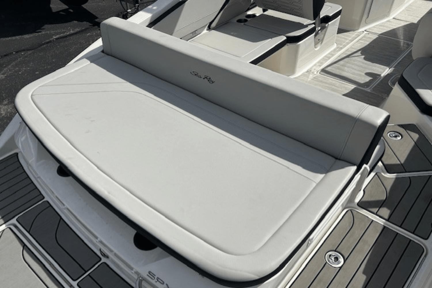 2024 Sea Ray SPX 210 Image Thumbnail #4