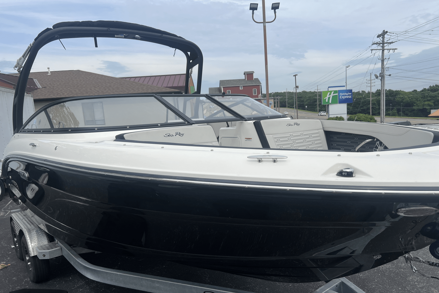 2024 Sea Ray SPX 210 Image Thumbnail #2