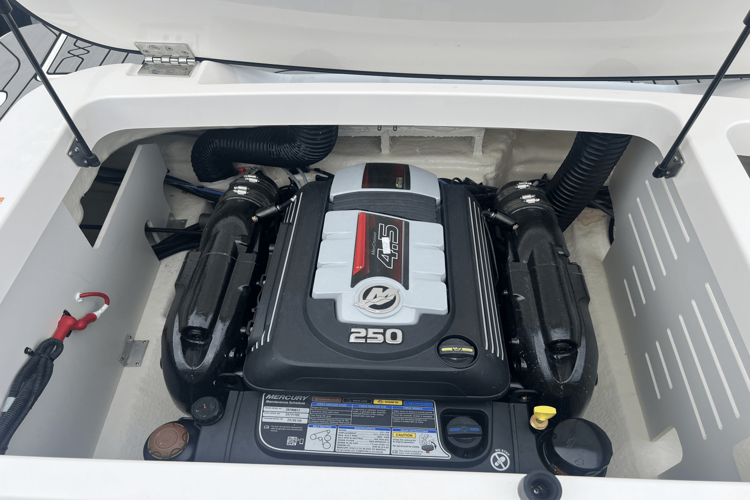 2024 Sea Ray SPX 210 Image Thumbnail #45