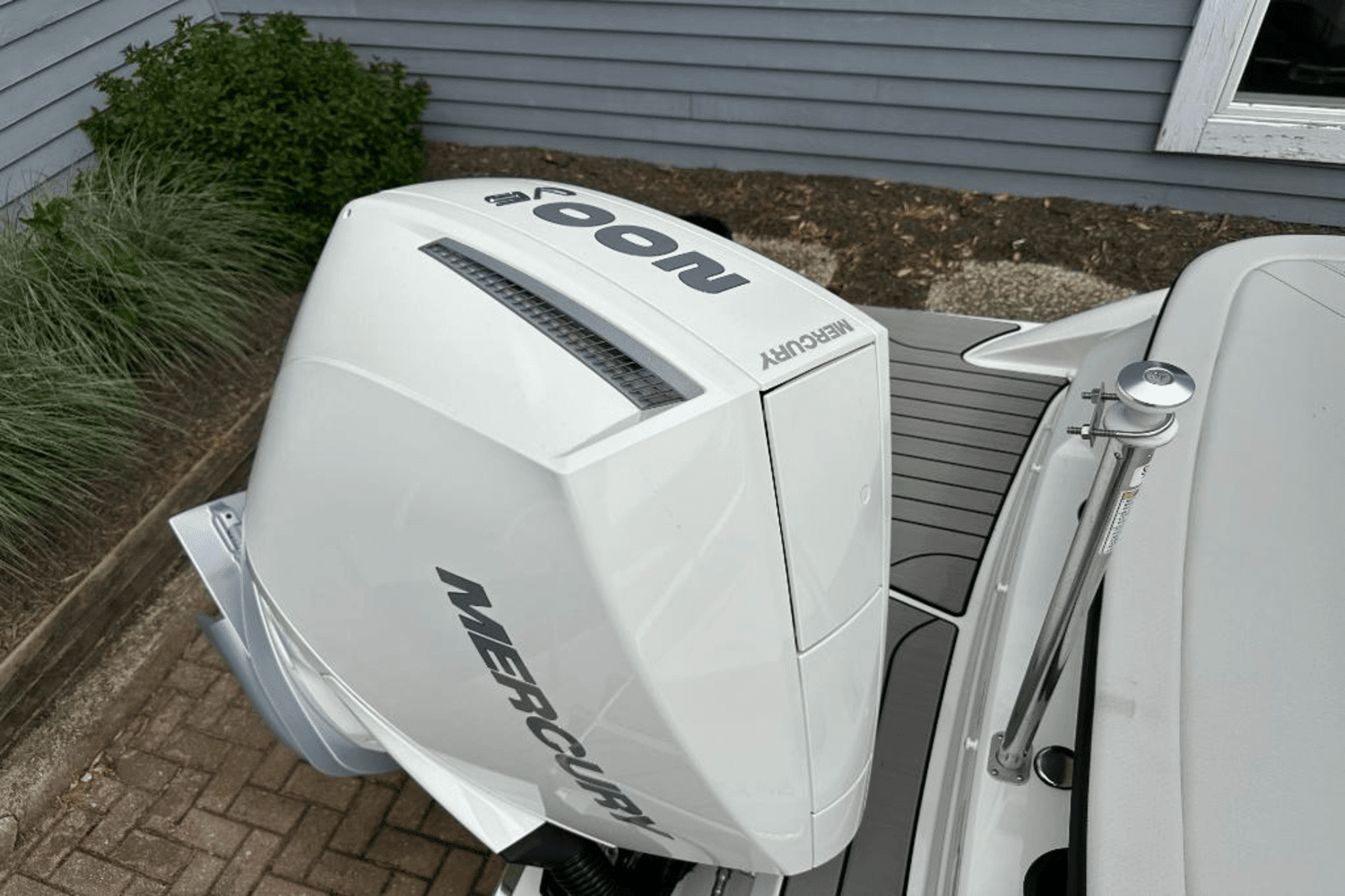 2024 Sea Ray SPX 210 Outboard Image Thumbnail #4