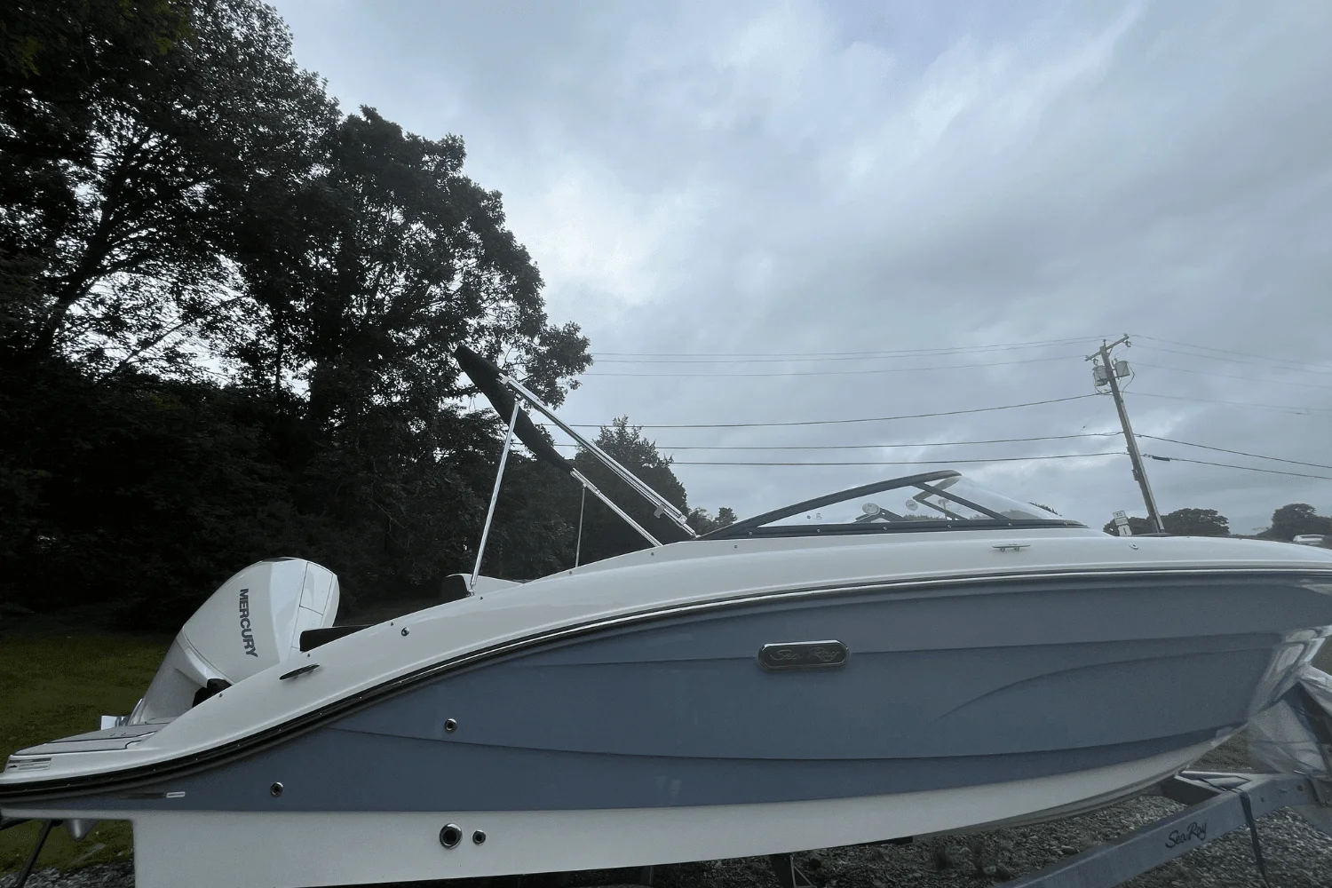 2025 Sea Ray SPX 210 Outboard Image Thumbnail #2