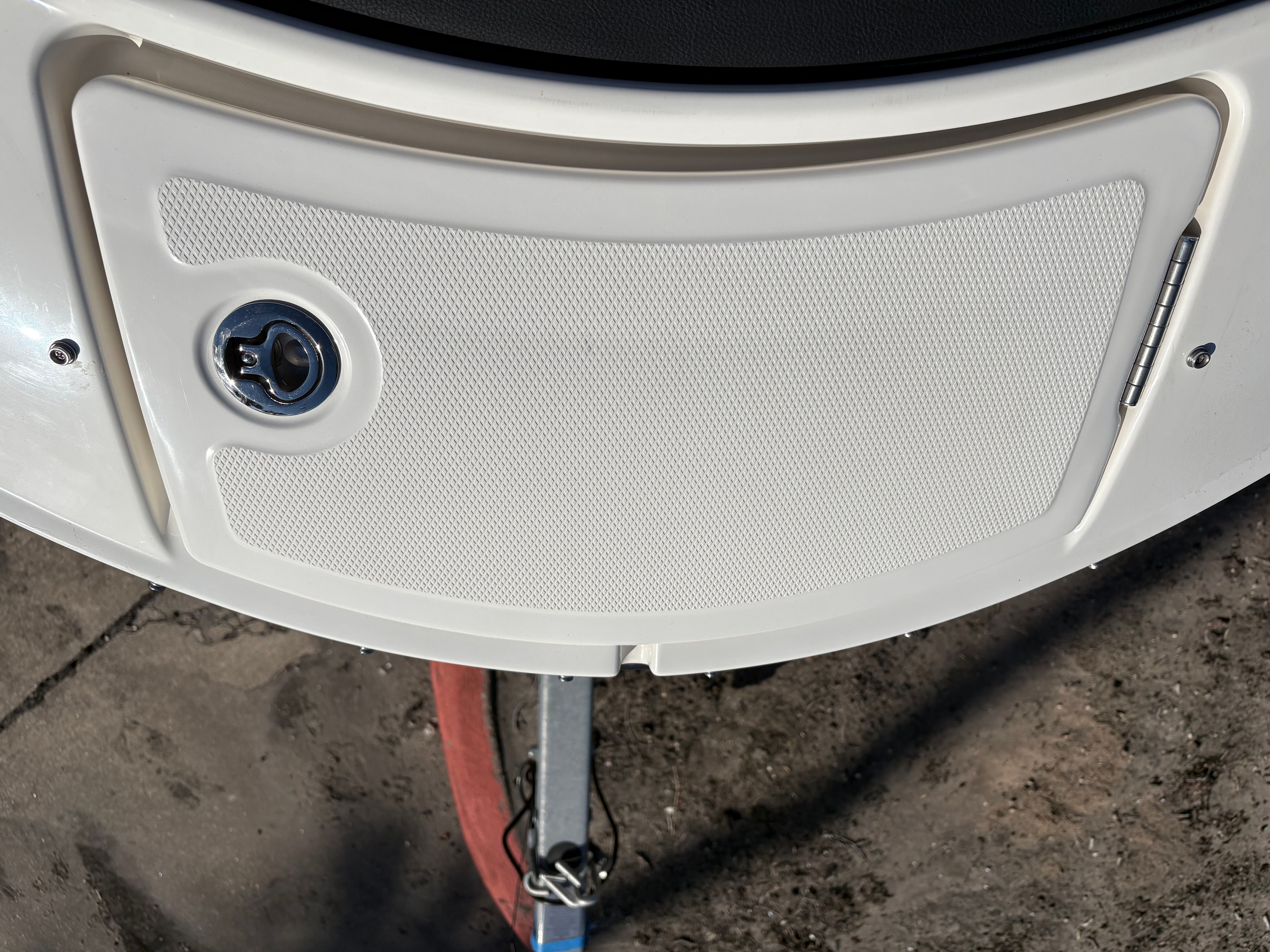 2025 Sea Ray SPX 190 Outboard Image Thumbnail #6