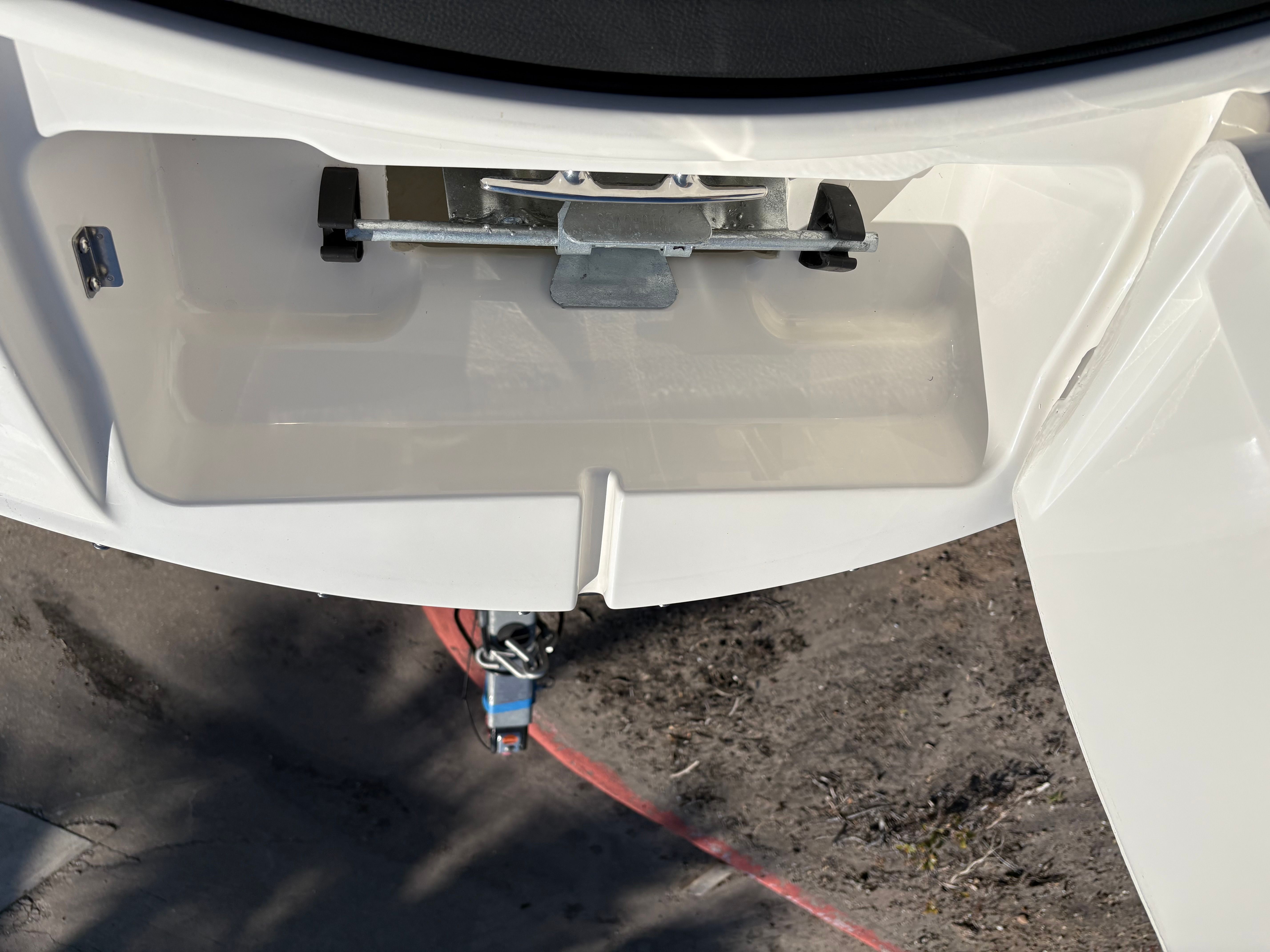 2025 Sea Ray SPX 190 Outboard Image Thumbnail #5