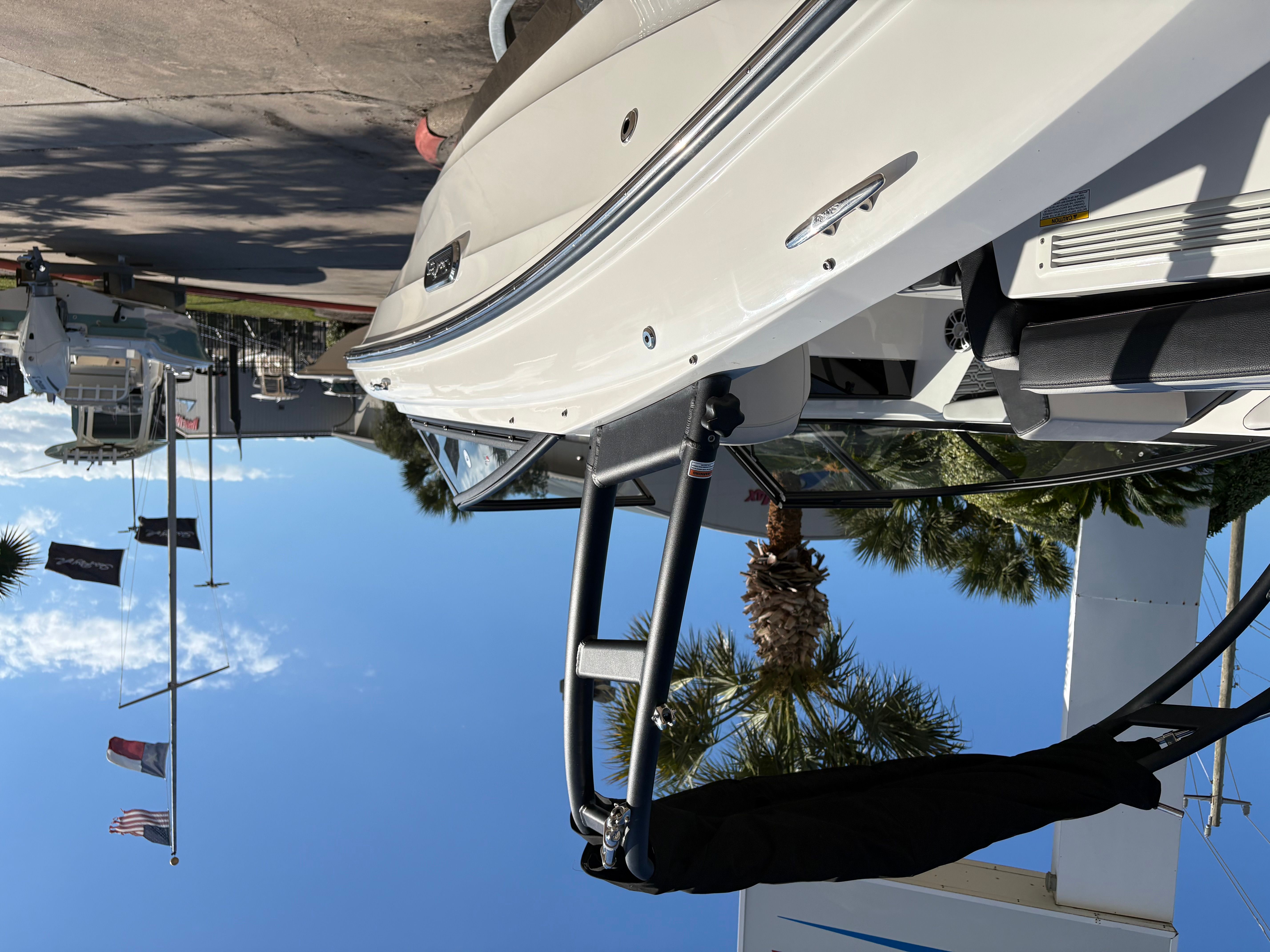 2025 Sea Ray SPX 190 Outboard Image Thumbnail #1