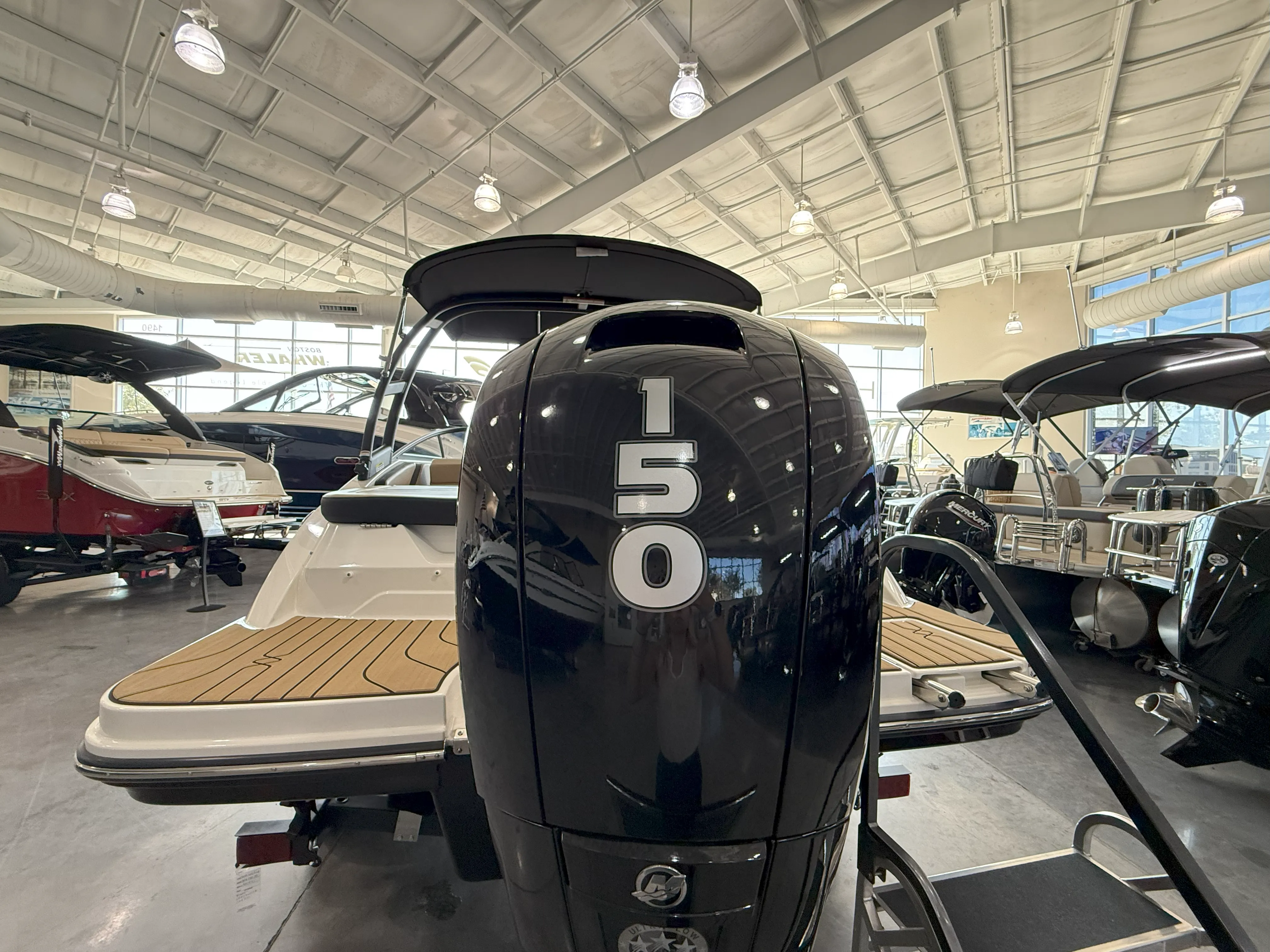 2025 Sea Ray SPX 190 Outboard Image Thumbnail #5