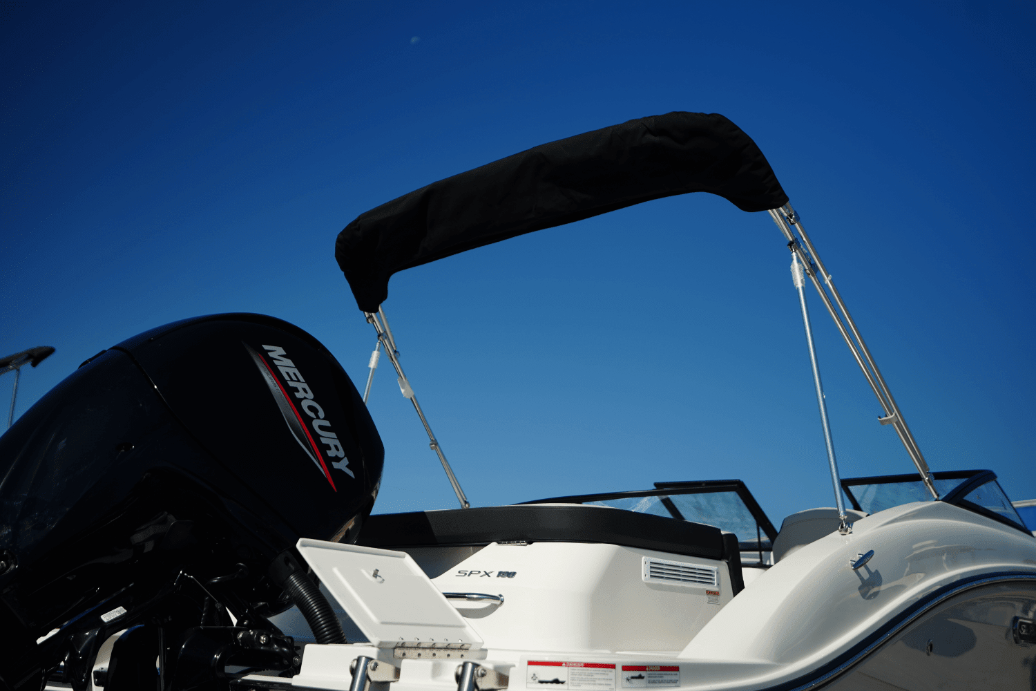 2025 Sea Ray SPX 190 Outboard Image Thumbnail #6