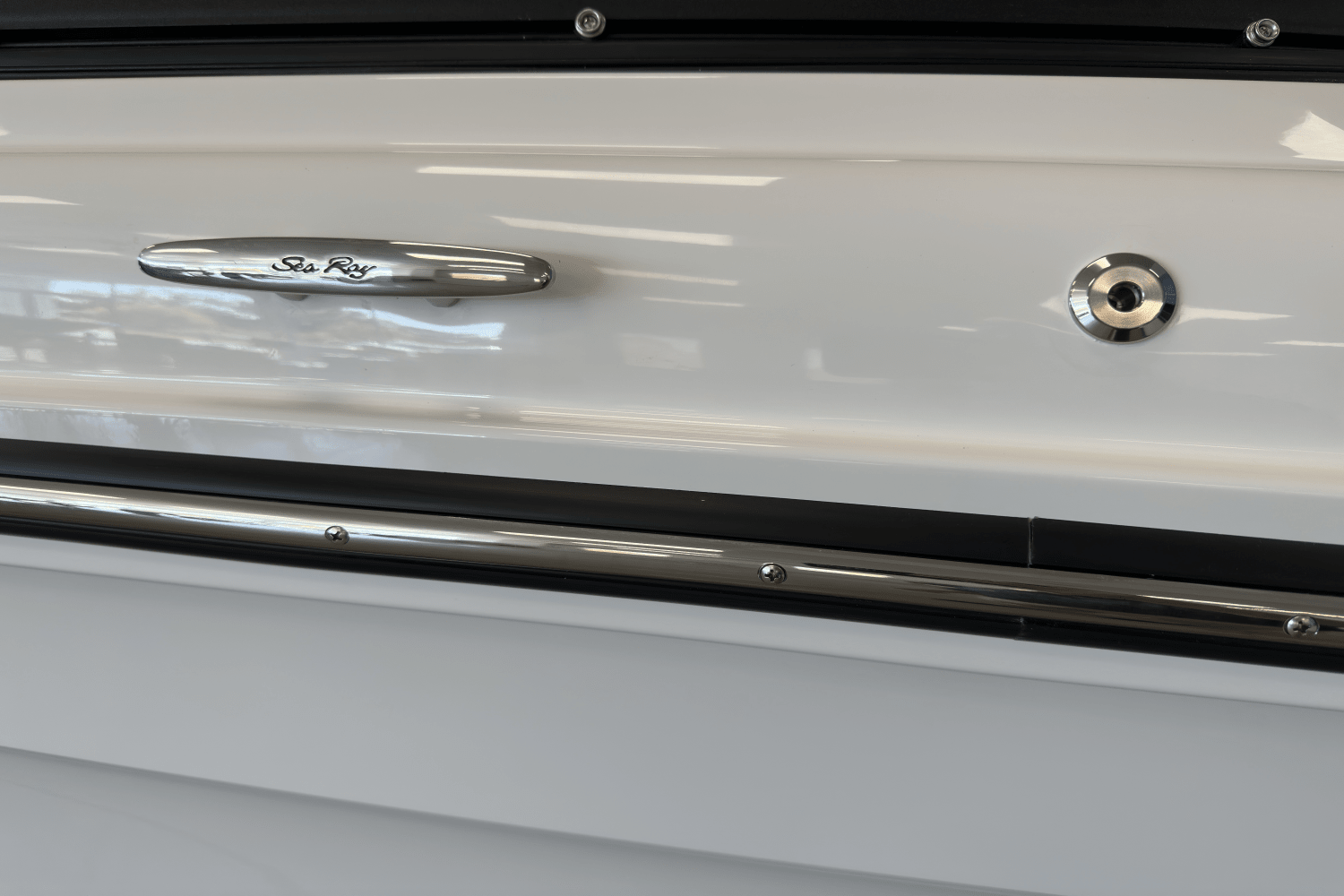 2025 Sea Ray SPX 190 Outboard Image Thumbnail #17
