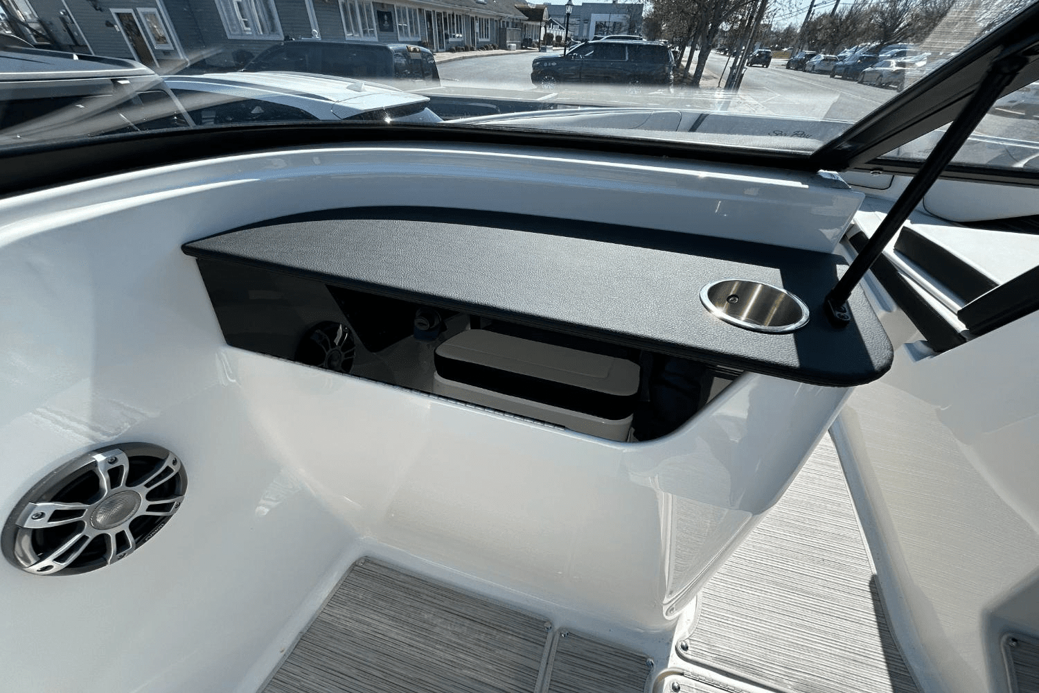 2025 Sea Ray SPX 190 Outboard Image Thumbnail #15