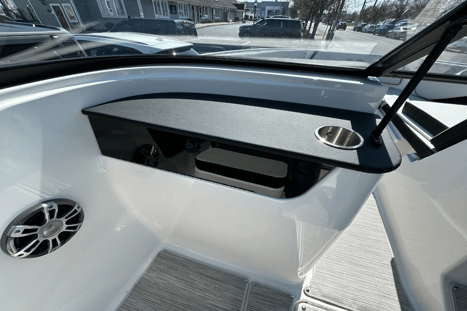 2025 Sea Ray SPX 190 Outboard Image Thumbnail #15