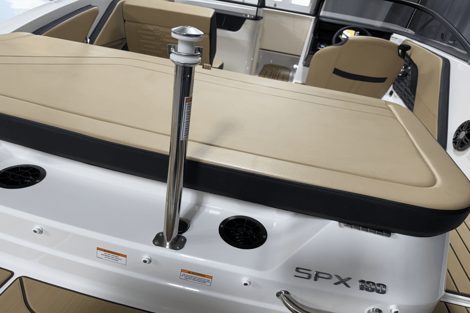 2025 Sea Ray SPX 190 Outboard Image Thumbnail #29