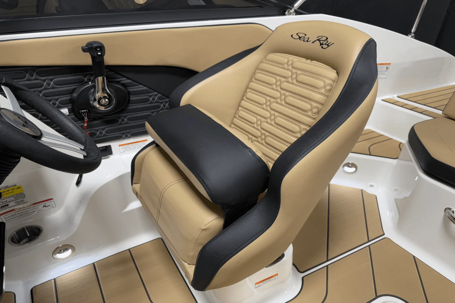 2025 Sea Ray SPX 190 Outboard Image Thumbnail #69