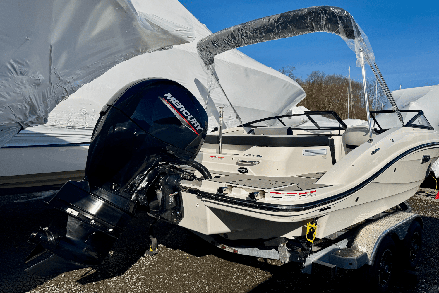 2025 Sea Ray SPX 190 Outboard Image Thumbnail #3