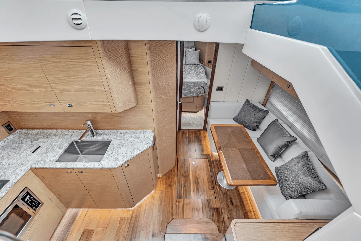 2021 Ocean Alexander 45 DIVERGENCE COUPE Image Thumbnail #34