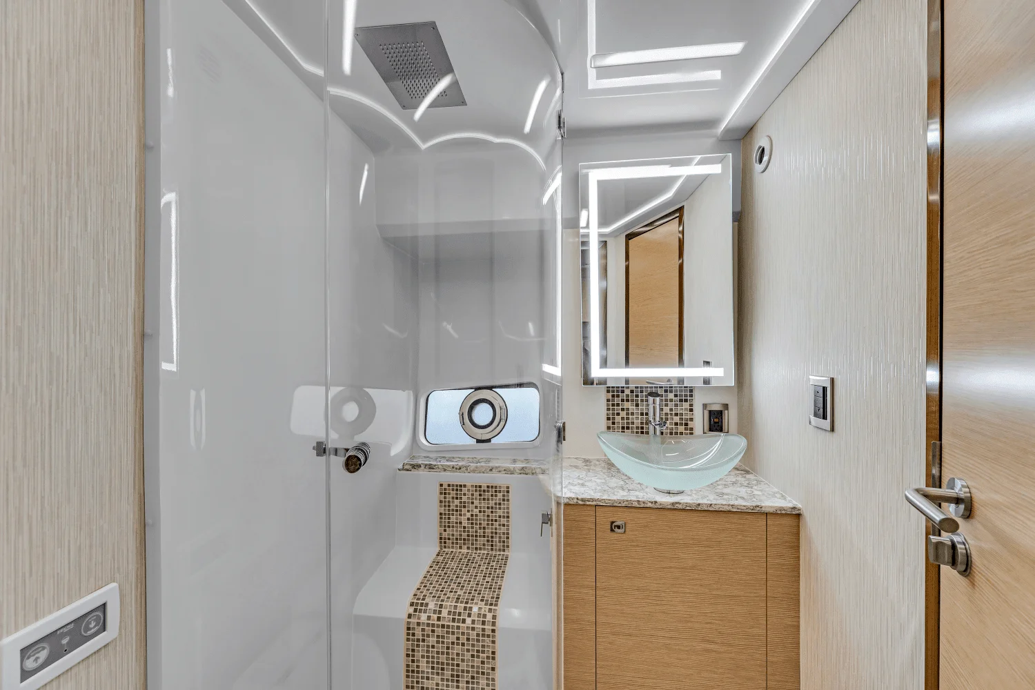 2021 Ocean Alexander 45 DIVERGENCE COUPE Image Thumbnail #49