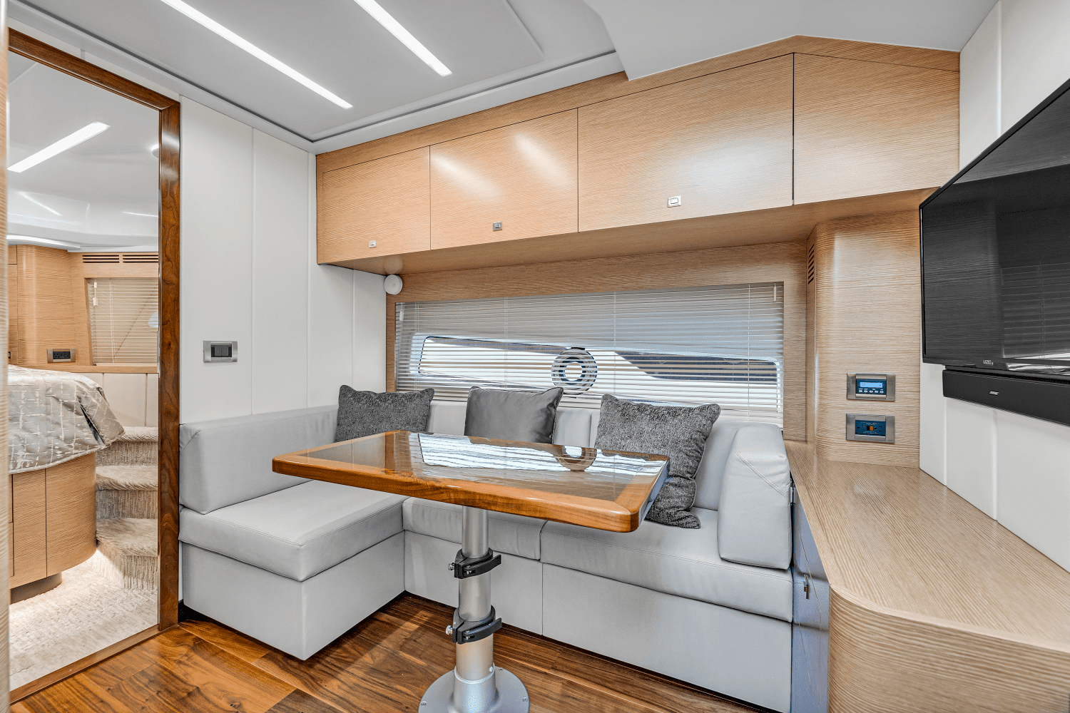 2021 Ocean Alexander 45 DIVERGENCE COUPE Image Thumbnail #36