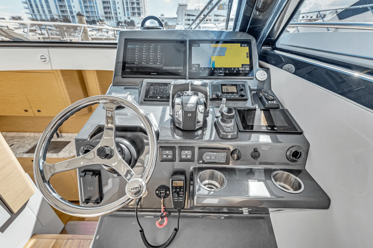 2021 Ocean Alexander 45 DIVERGENCE COUPE Image Thumbnail #29