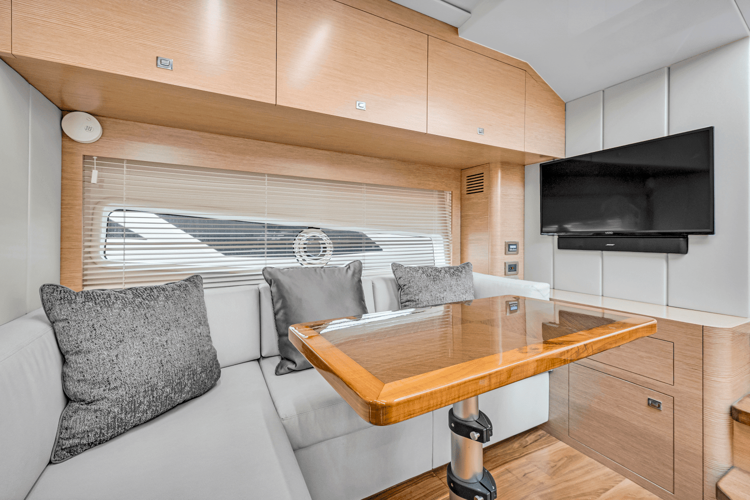 2021 Ocean Alexander 45 DIVERGENCE COUPE Image Thumbnail #35