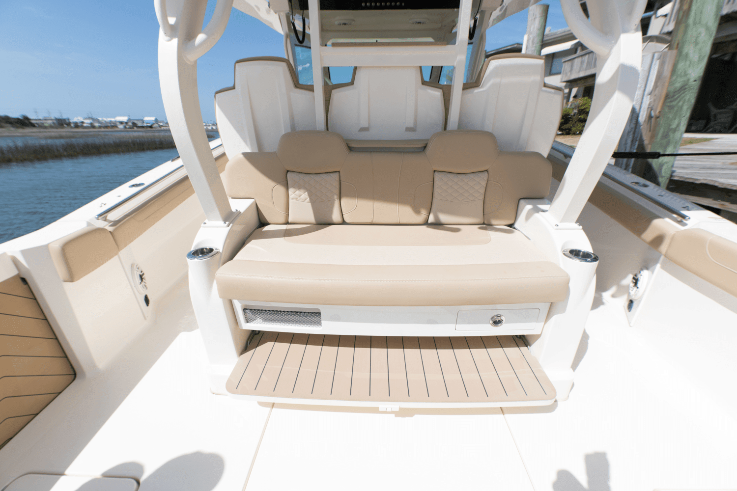 2023 Scout 400 LXF Image Thumbnail #28