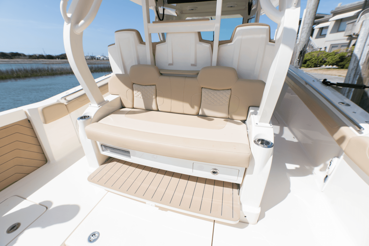 2023 Scout 400 LXF Image Thumbnail #26