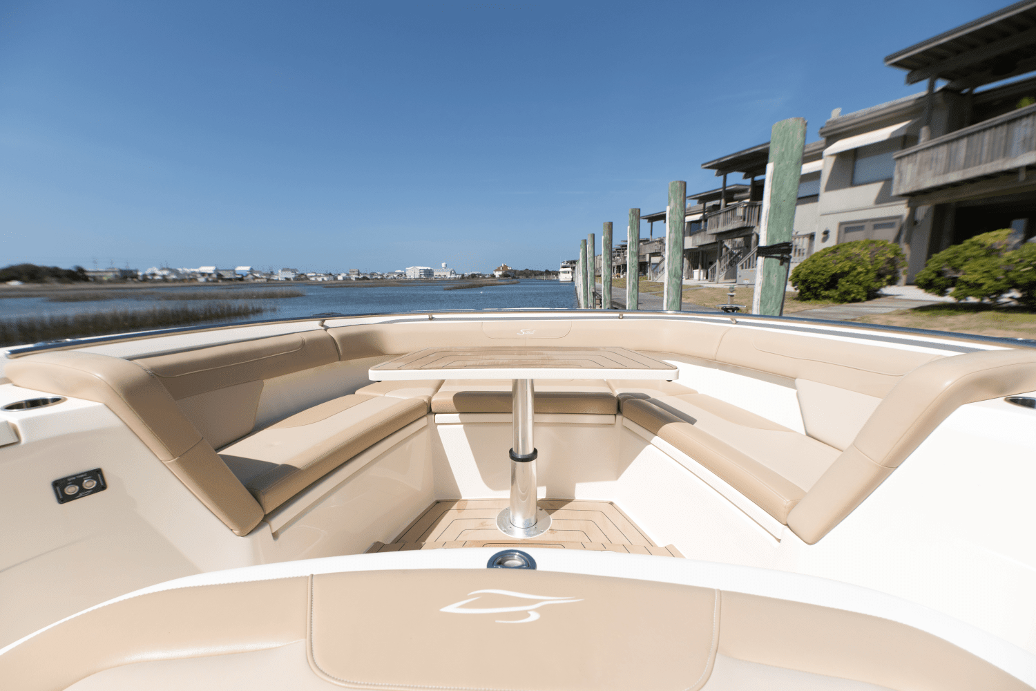 2023 Scout 400 LXF Image Thumbnail #8