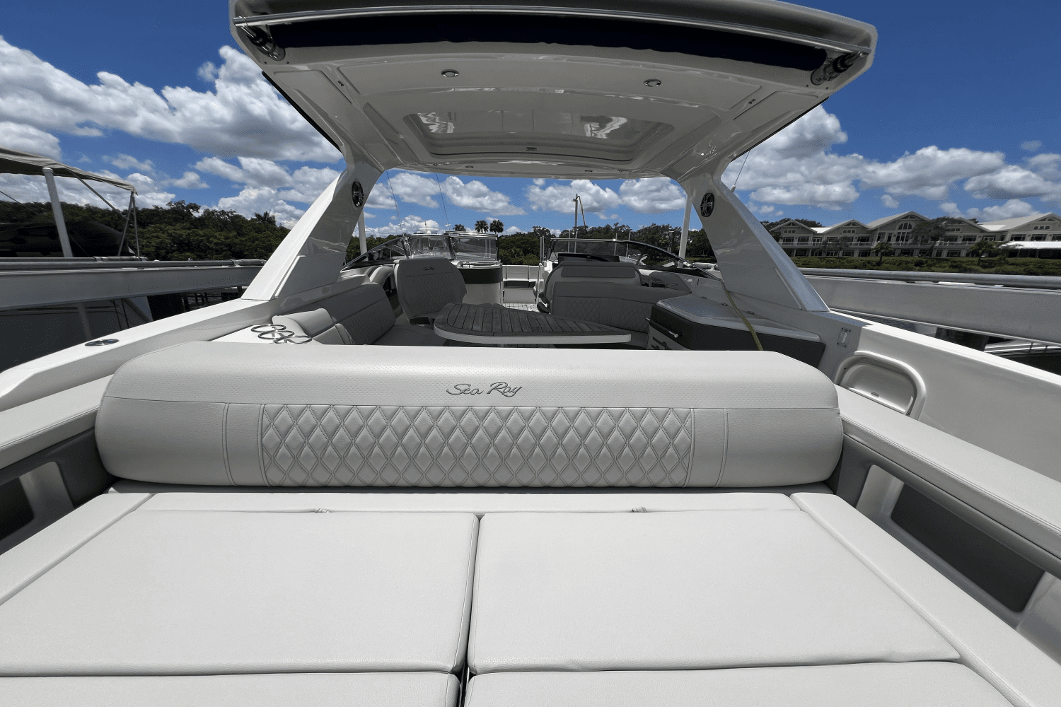 2022 Sea Ray 310 SLX OB Image Thumbnail #47