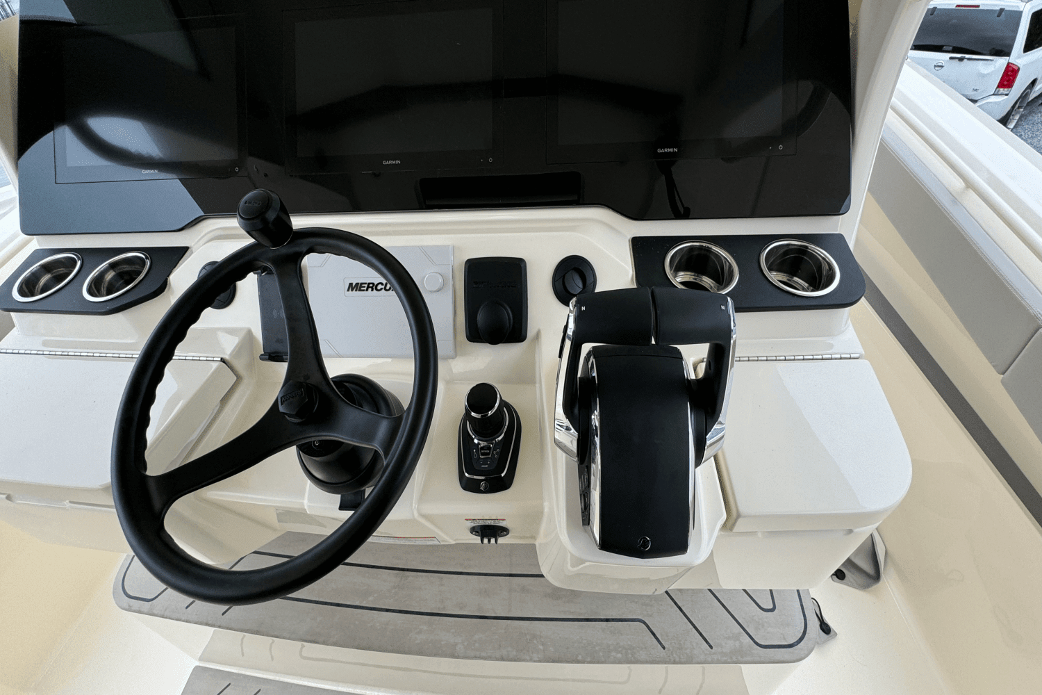 2025 Scout 377 LXF Image Thumbnail #32