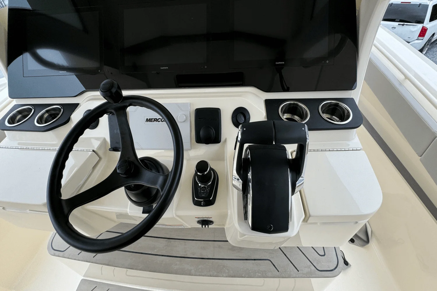 2025 Scout 377 LXF Image Thumbnail #32