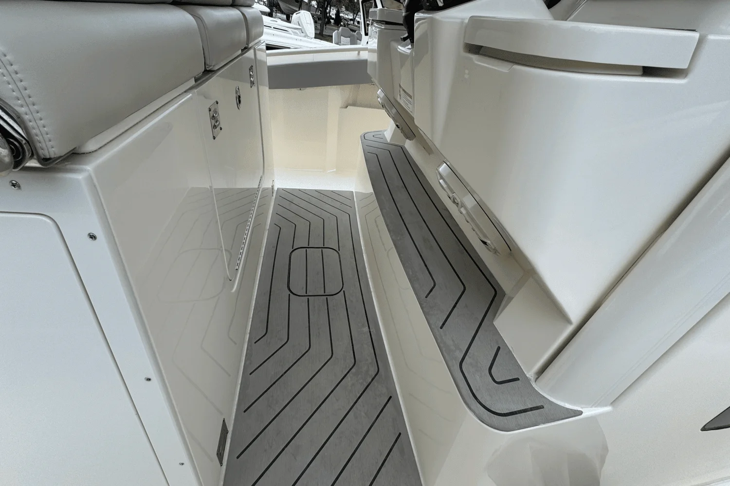 2025 Scout 377 LXF Image Thumbnail #29