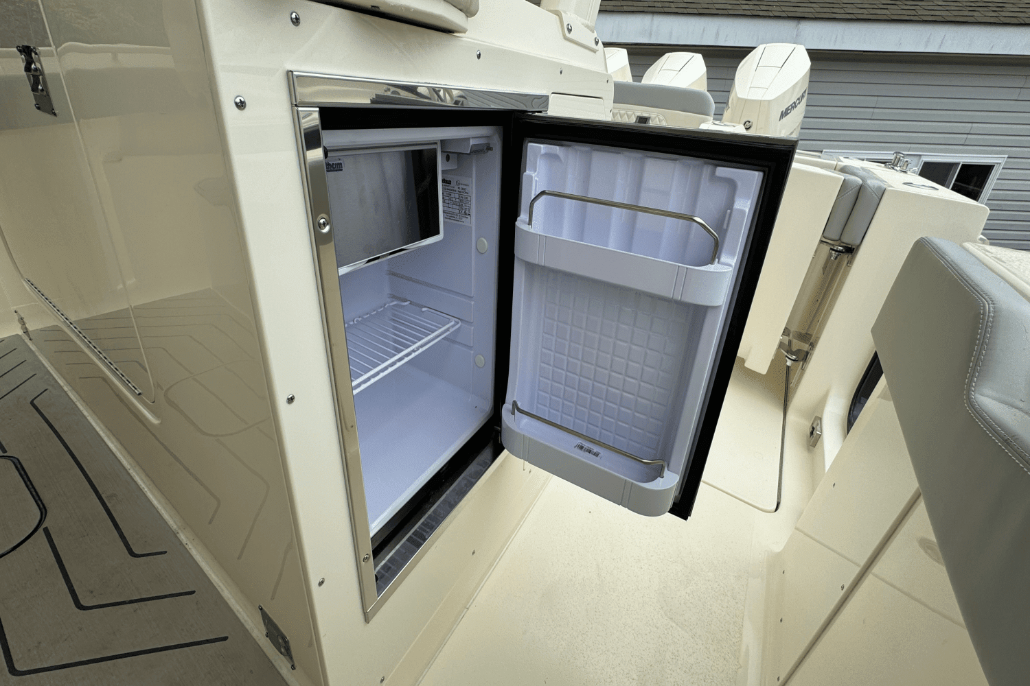 2025 Scout 377 LXF Image Thumbnail #27