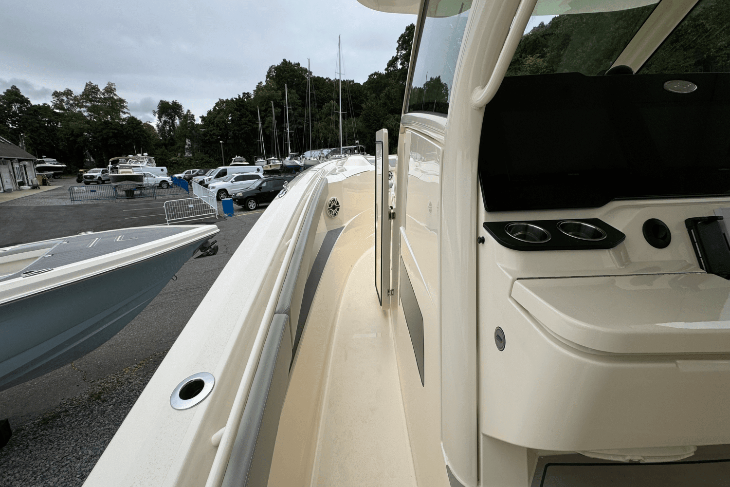 2025 Scout 377 LXF Image Thumbnail #41