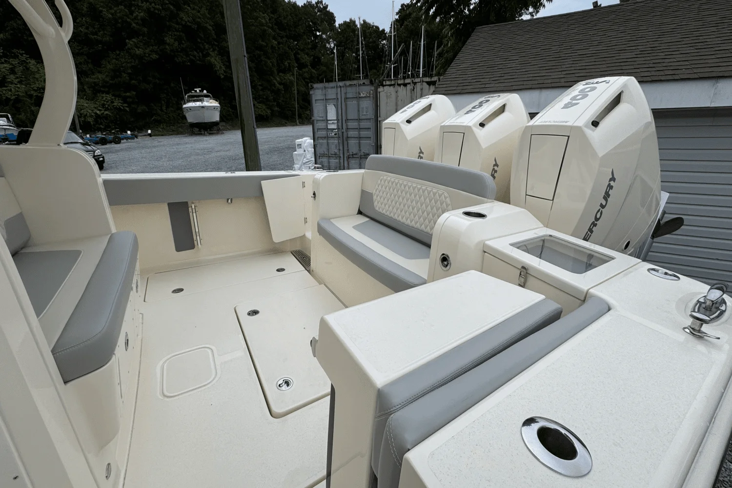 2025 Scout 377 LXF Image Thumbnail #1