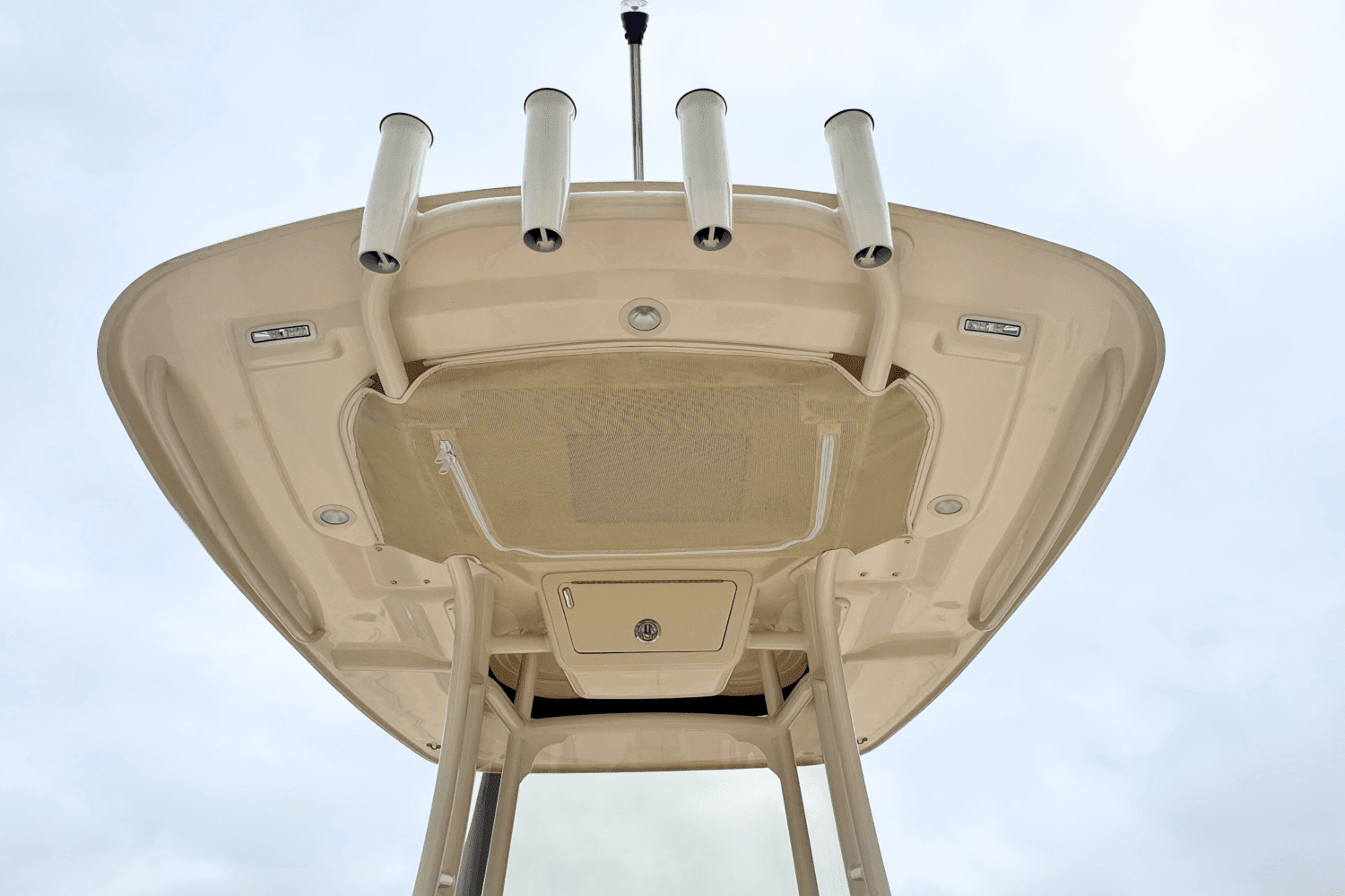 2024 Grady-White 231 CE Image Thumbnail #3