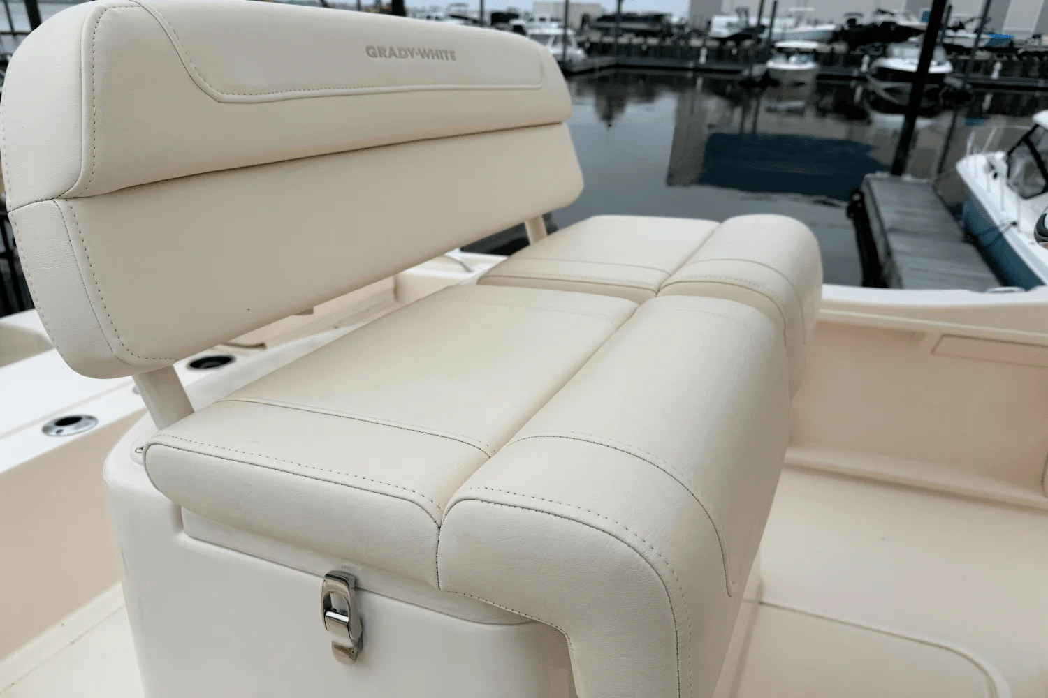 2024 Grady-White 231 CE Image Thumbnail #9